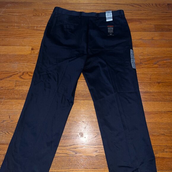 Dockers Dress Pant Size 38/30 | New (Tags) - Picture 5 of 5